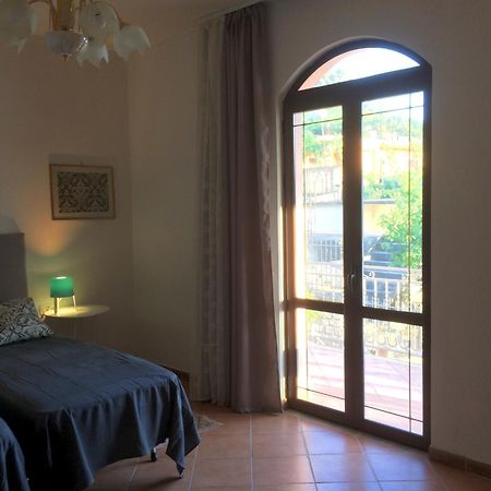 Guesthouse Villa Rosa Berat Buitenkant foto