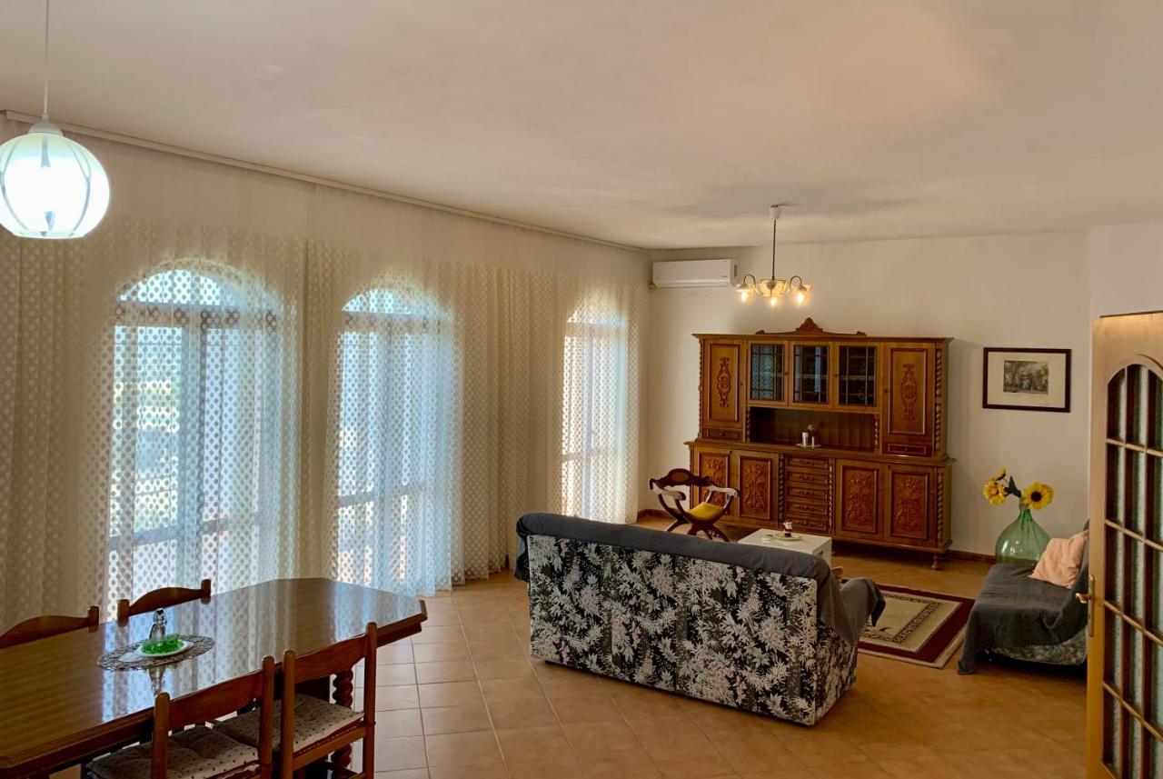 Guesthouse Villa Rosa Berat Buitenkant foto
