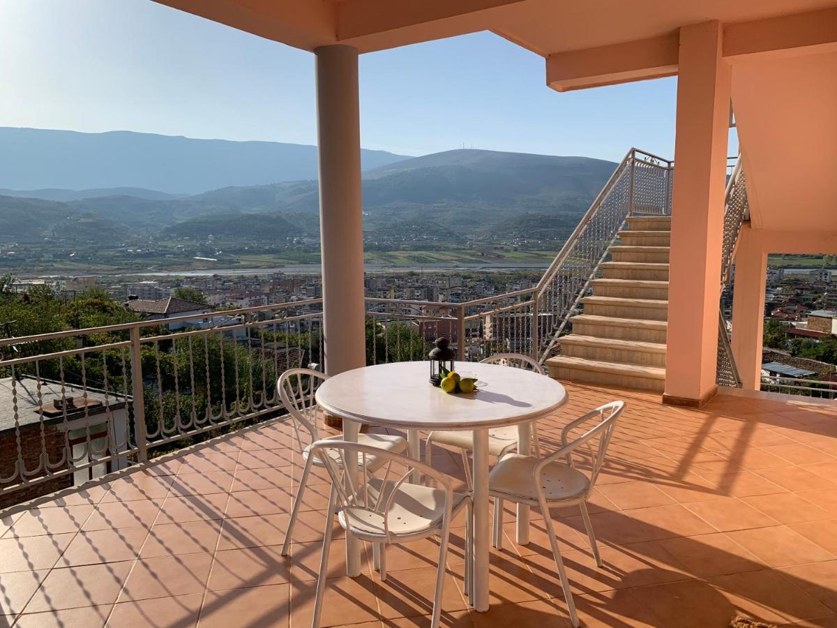 Guesthouse Villa Rosa Berat Buitenkant foto