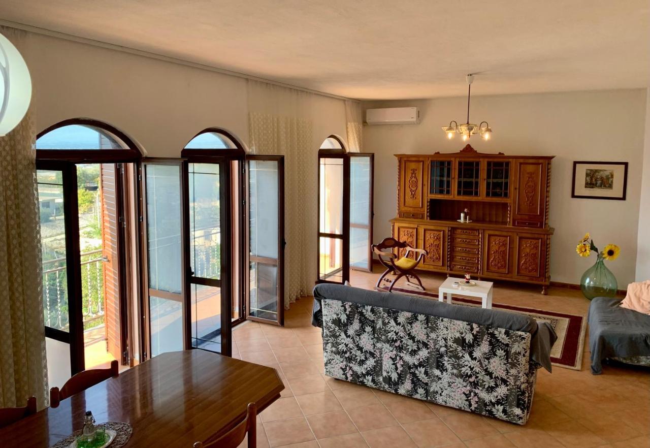 Guesthouse Villa Rosa Berat Buitenkant foto