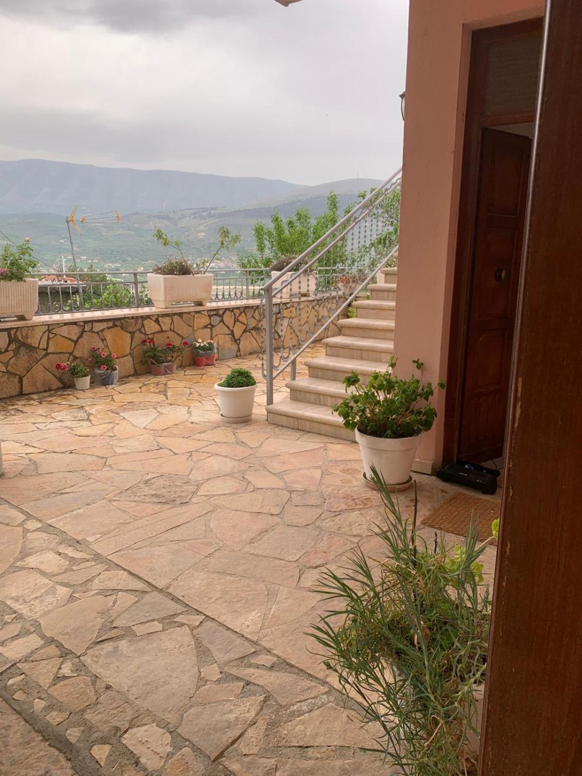Guesthouse Villa Rosa Berat Buitenkant foto