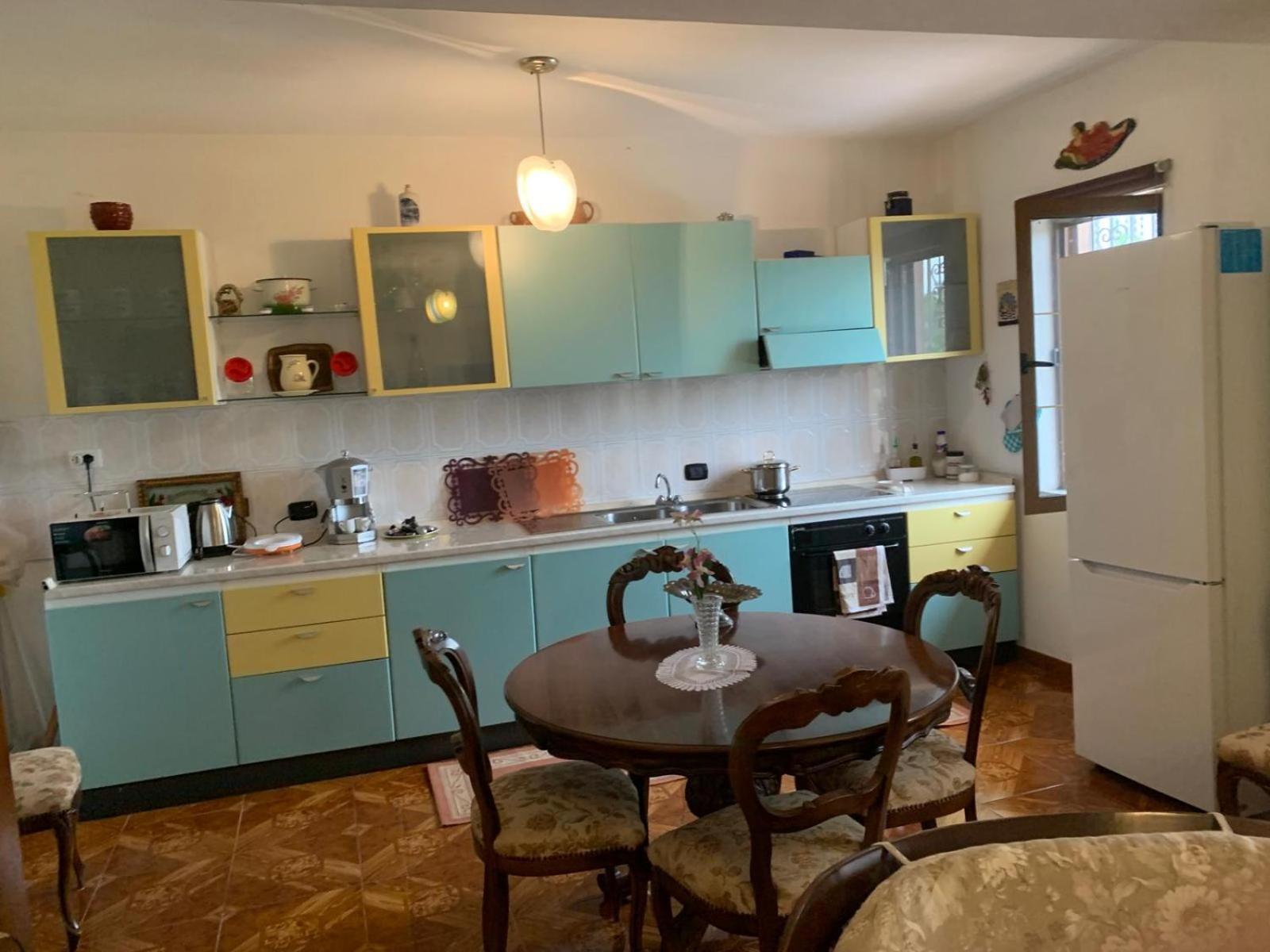 Guesthouse Villa Rosa Berat Kamer foto