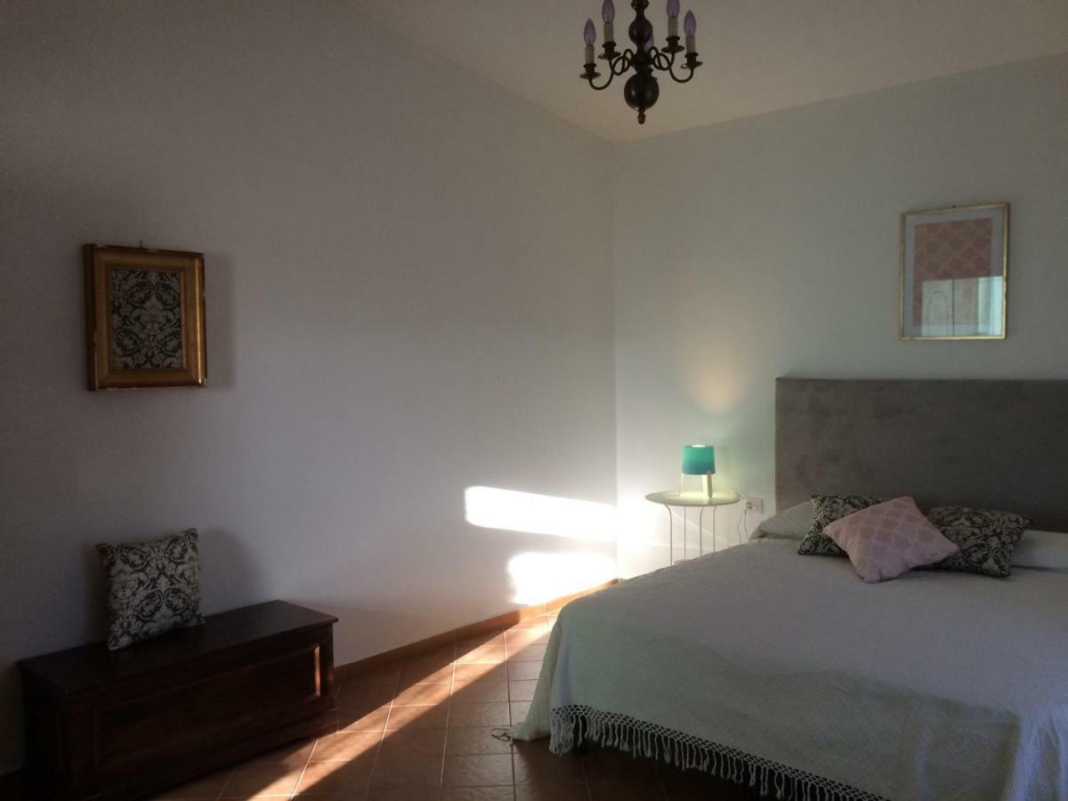 Guesthouse Villa Rosa Berat Buitenkant foto